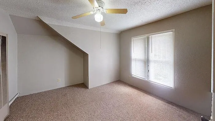 1 bed, 1.0 bath, $775 — Photo 3