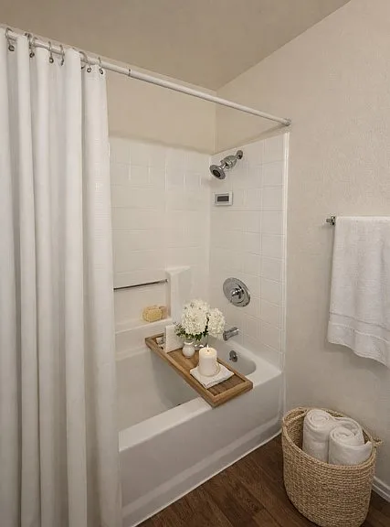 1530 W 204th St #3 — Photo 13