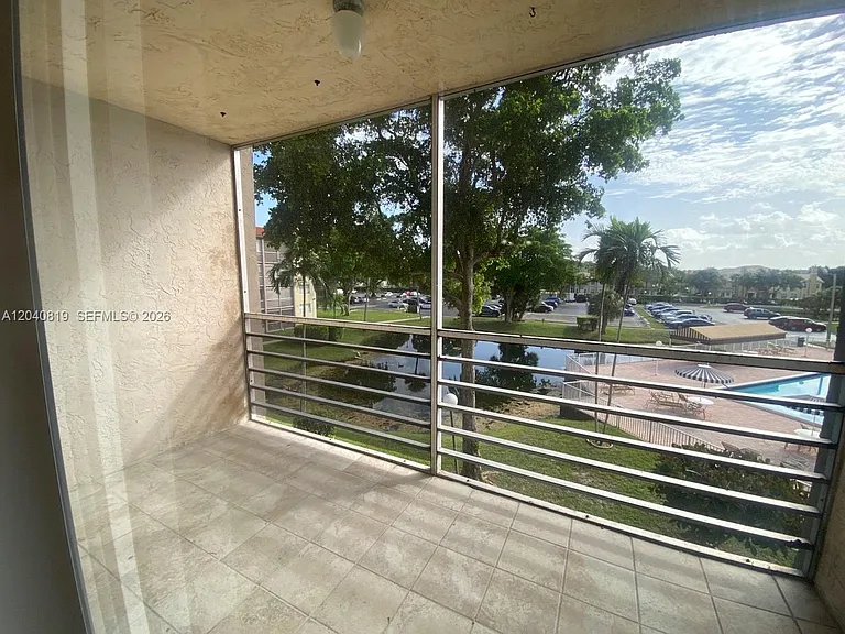 1810 SW 81st Ave #2311 — Photo 9
