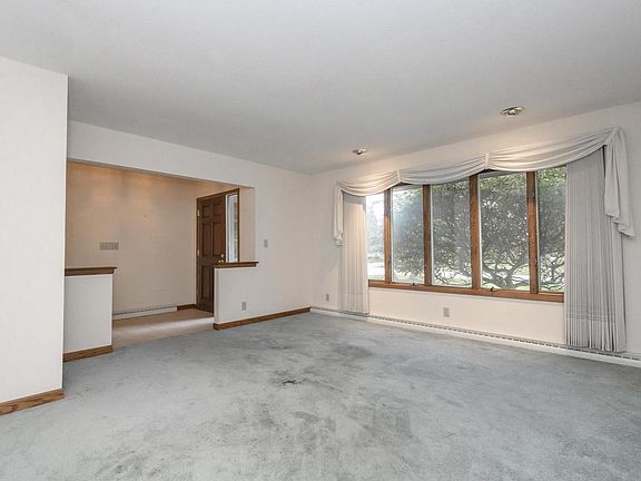2nd image of 2885 S 126th STREET
