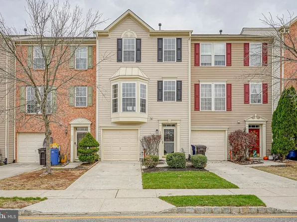 320 Cristaudo Ct, Mount Royal, NJ 08061