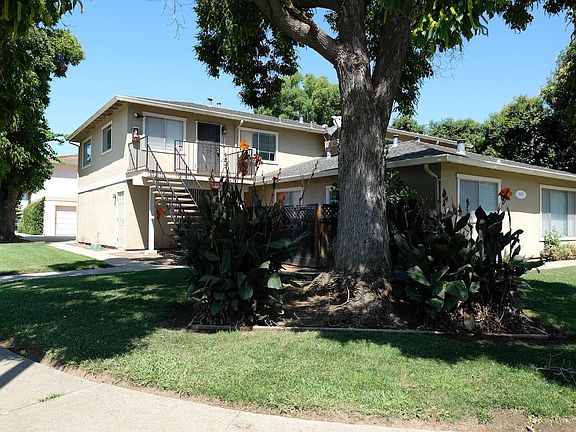 3rd image of 6685 Imperial Dr