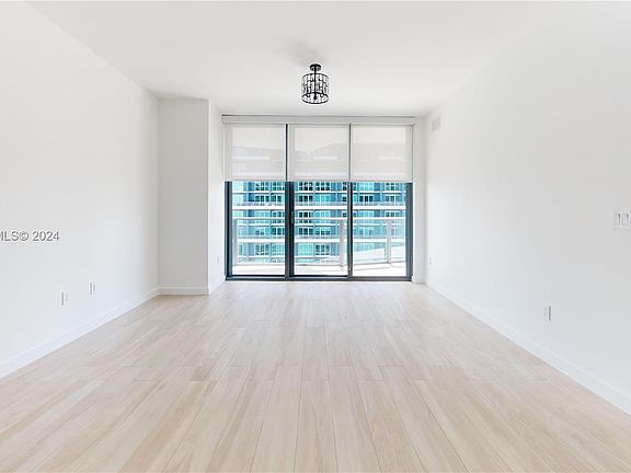 3rd image of 60 SW 13th St #3907