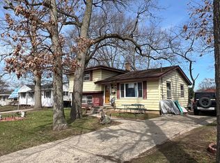 1481 40th St S #W, Wyoming, MI 49509