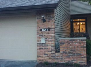 1847 Tawny Ash Dr, Saint Louis, MO 63146