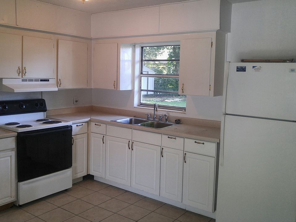 1st image of 120 3rd St #Jpv
