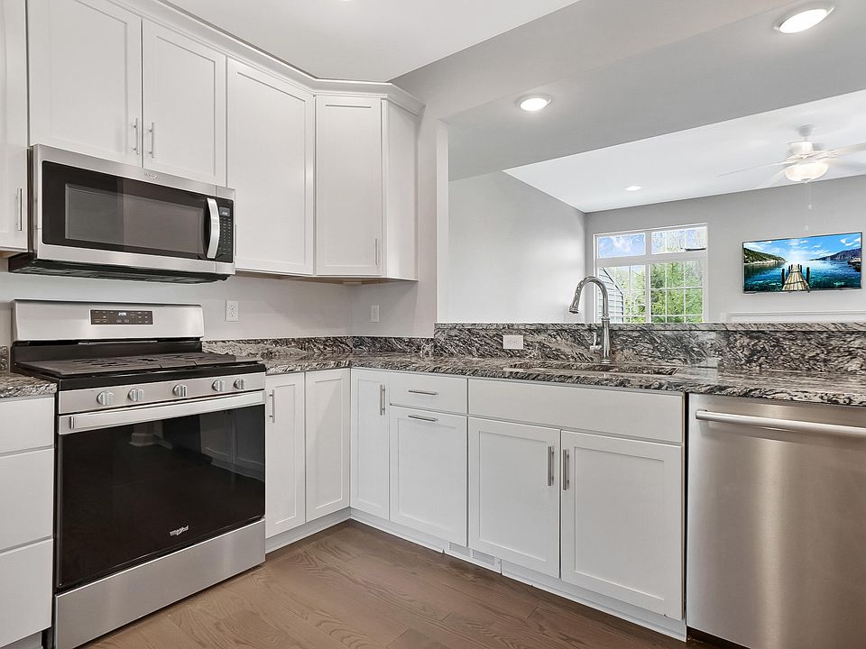 1st image of 587 Village Ln
