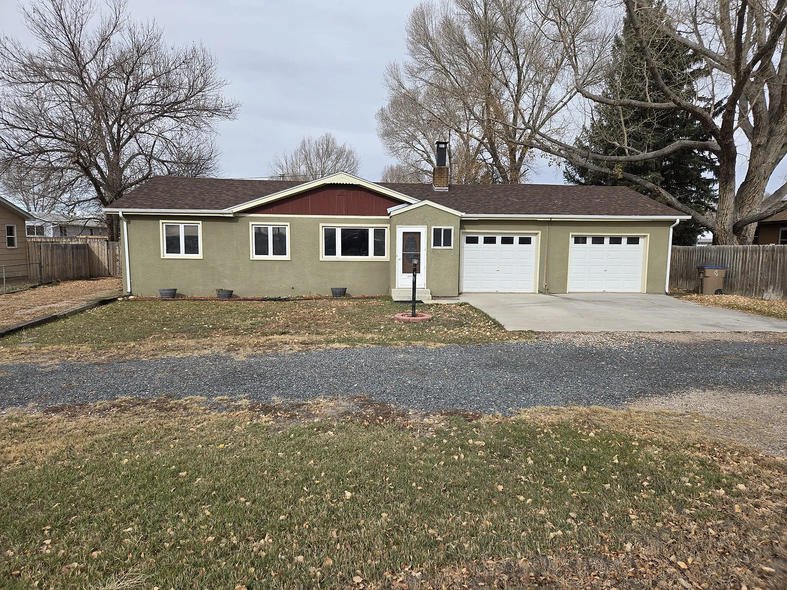 3 bed, 1120 sqft, $1,875 — Photo 1