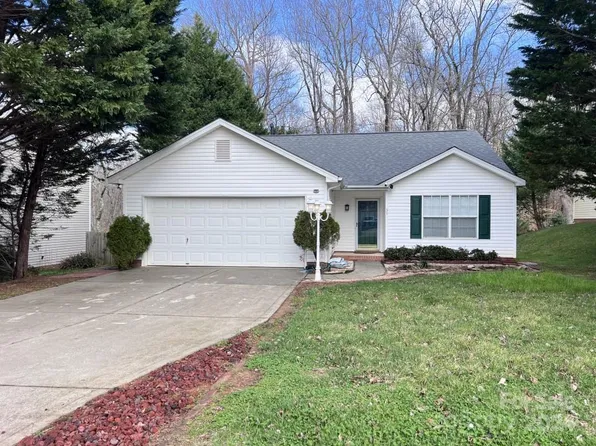 534 River View Dr, Lowell, NC 28098