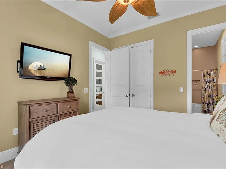 6561 Dominica Dr #8-101 — Photo 24