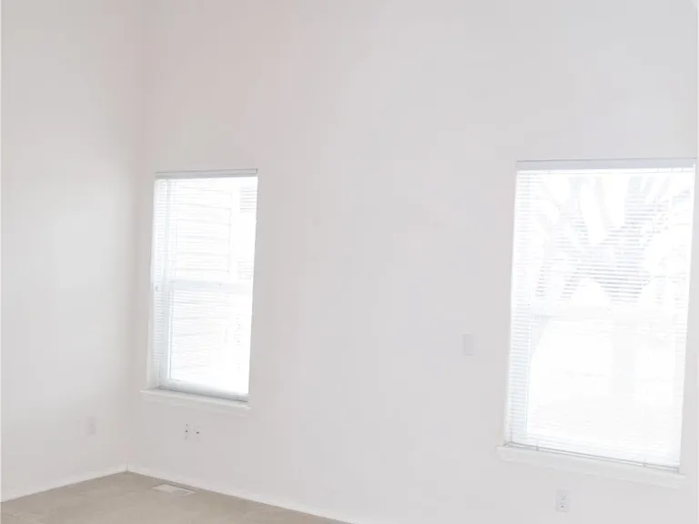 5505 S Adonis Pl — Photo 33