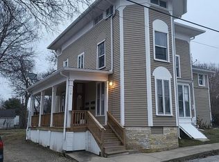 110 Center Ave #112, Aurora, IL 60505
