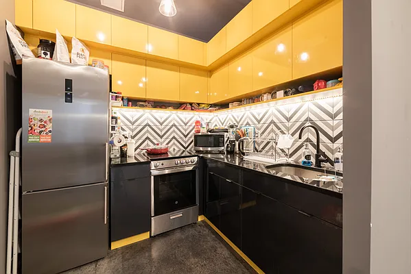 Rented by Jankos Group LLC | media 2