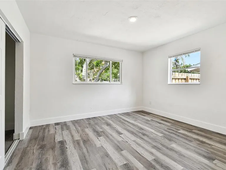 4461 Shore Acres Blvd NE — Photo 17