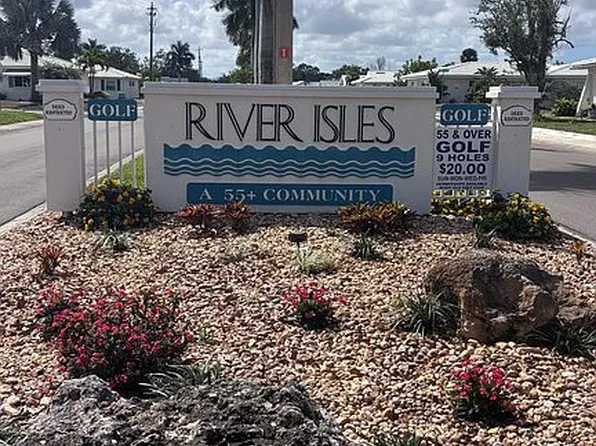 1314 Bottlebrush Dr, Bradenton, FL 34208