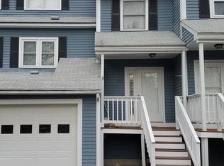 219 Heritage Dr, Northbridge, MA 01534