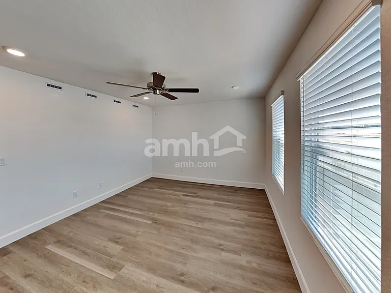 10433 Bar Harbor St — Photo 11