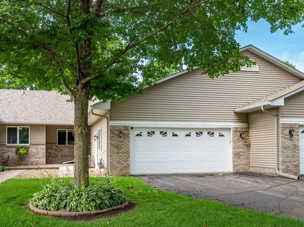 708 W 4th St, Monticello, MN 55362