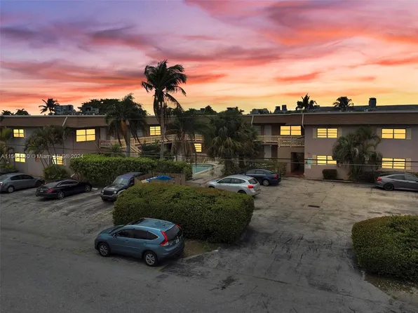 241 SE 9th Ave APT 208, Pompano Beach, FL 33060