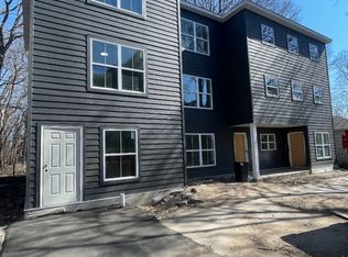 815 6th St SE Unit 2, Minneapolis, MN 55414
