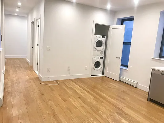 Rented by Vertical Real Estate LLC | media 2