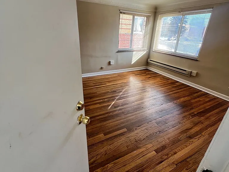 7159 Eastlawn Dr — Photo 2