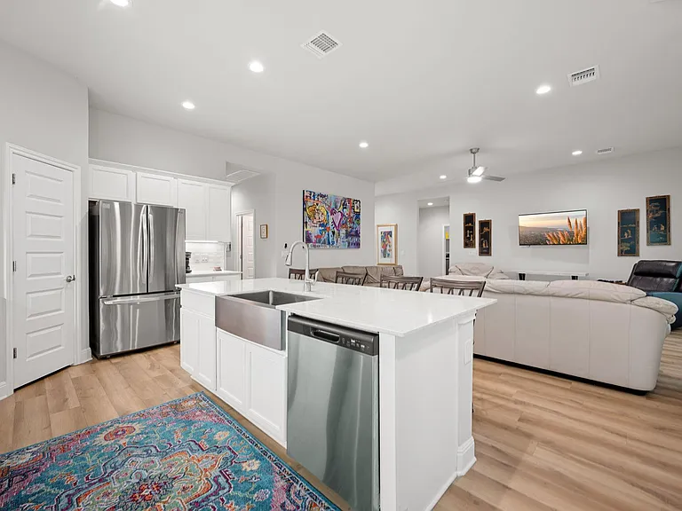 2503 Wilson Ave — Photo 12