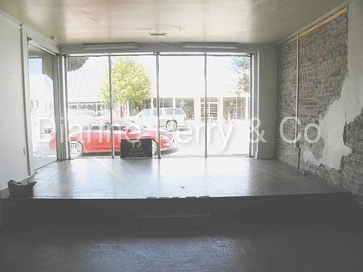 2nd image of 616 Castle St