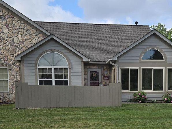 1119 Deerbrook Trl