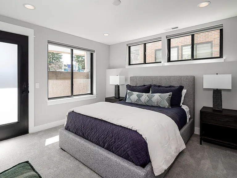 423 N Willson Ave — Photo 19