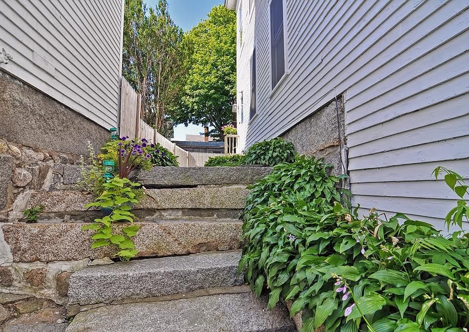 2 Mill Ln, Rockport, MA 01966 Zillow