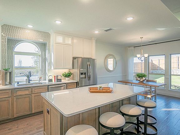 7th image of this home