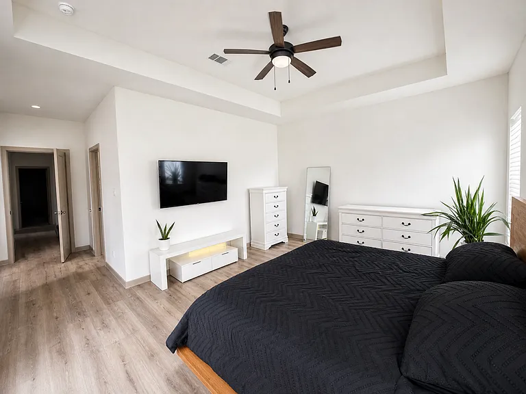 5103 Cortelyou Ln — Photo 8