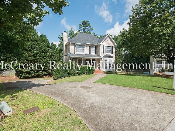 2nd image of 560 Antebellum Dr SW