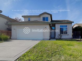 8205 Carriage Oaks Way, Antelope, CA 95843