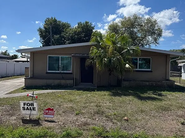 2212 Coronet St, Fort Myers, FL 33907