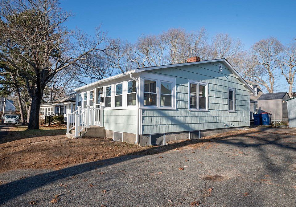 127 Pinehurst Dr, Wareham, MA 02571 Zillow