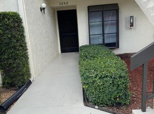 3242 Perimeter Drive, Greenacres, FL 33467