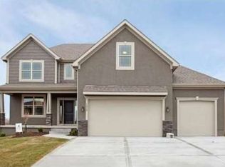 1513 SW Whistle Dr, Lees Summit, MO 64082
