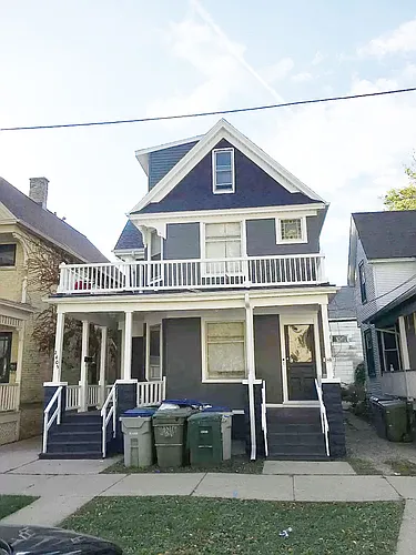 2405 N Frederick Ave Photo 1