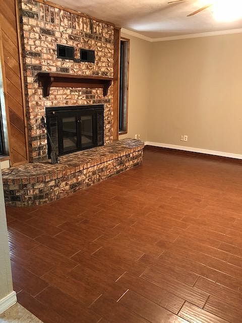 2nd image of 3417 Kristin Ln