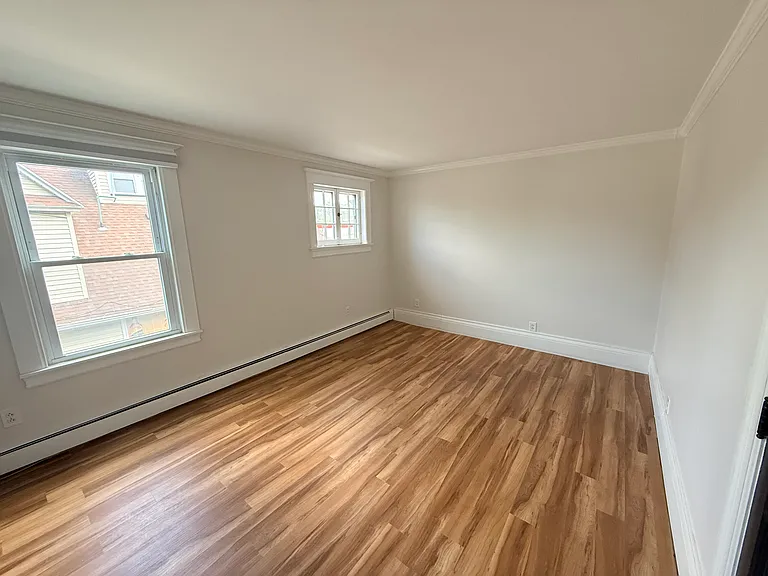 2nd floor bedroom