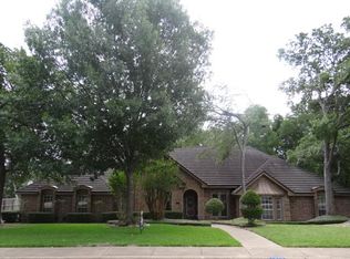 1610 Green Tree Ln, Duncanville, TX 75137
