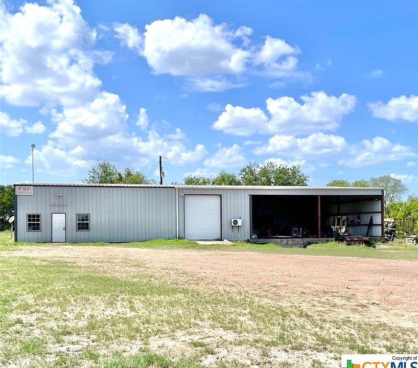 5031 Fm 1726, Goliad, TX 77963 MLS 480227 Zillow