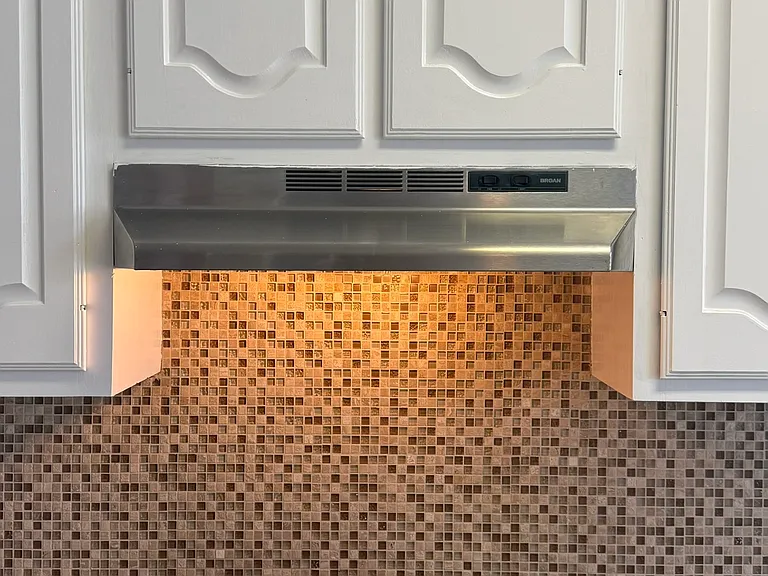 9127 Aristocrat Ln — Photo 12