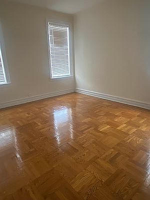 2nd image of 109-24 Parklane #4