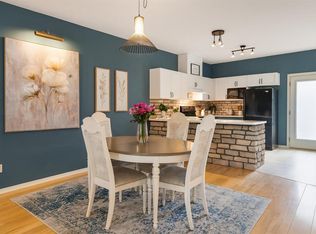 2006 Luxstone Blvd W #106, Airdrie, AB T4B3C4