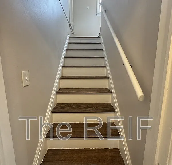 11741 Penrod St — Photo 8