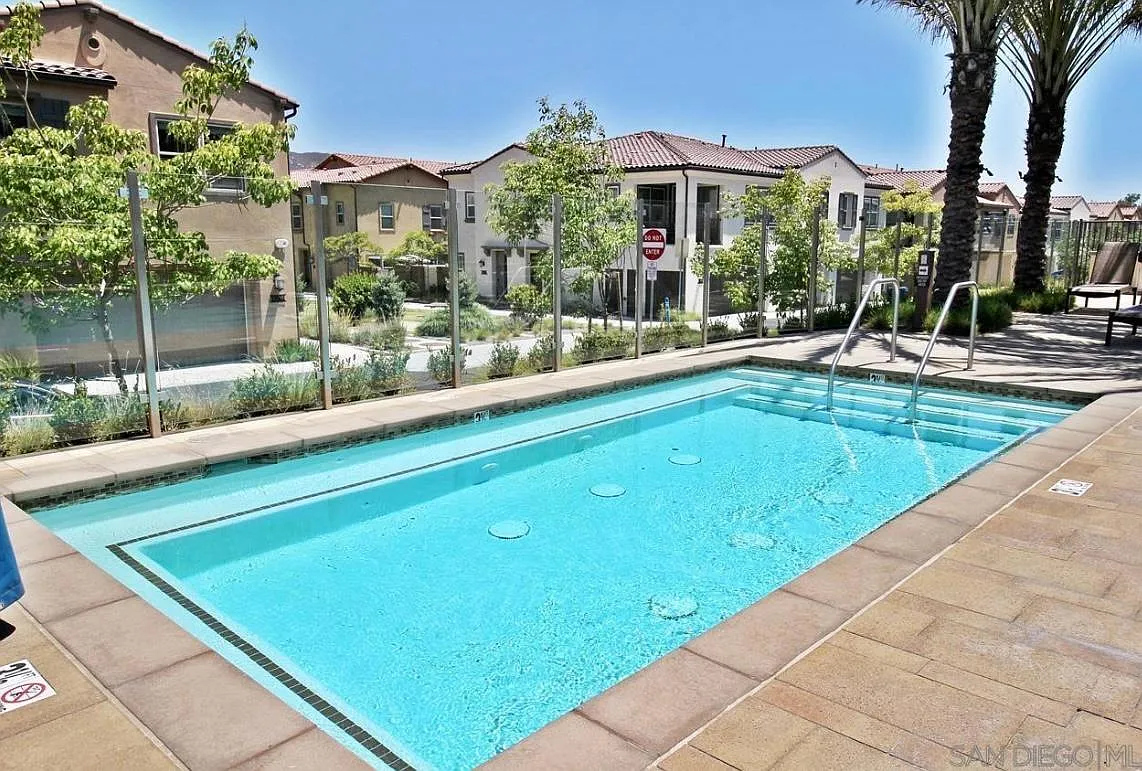 11002 Logan Way — Photo 3