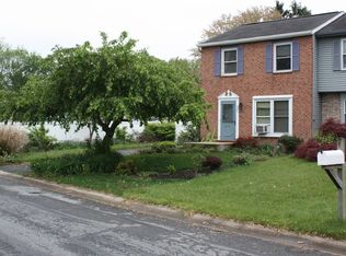 2354 Valley Rd, East Petersburg, PA 17520